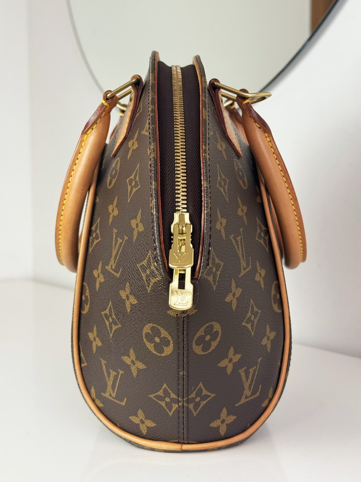Louis Vuitton Vintage Ellipse Top Handle Crossbody Bag