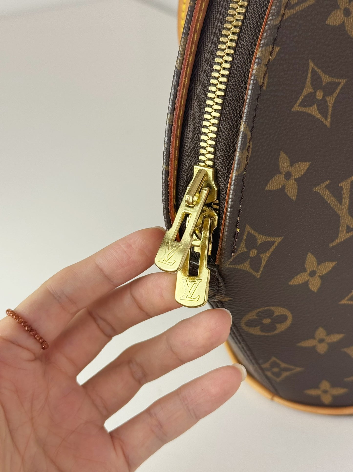 Louis Vuitton Vintage Ellipse Top Handle Crossbody Bag