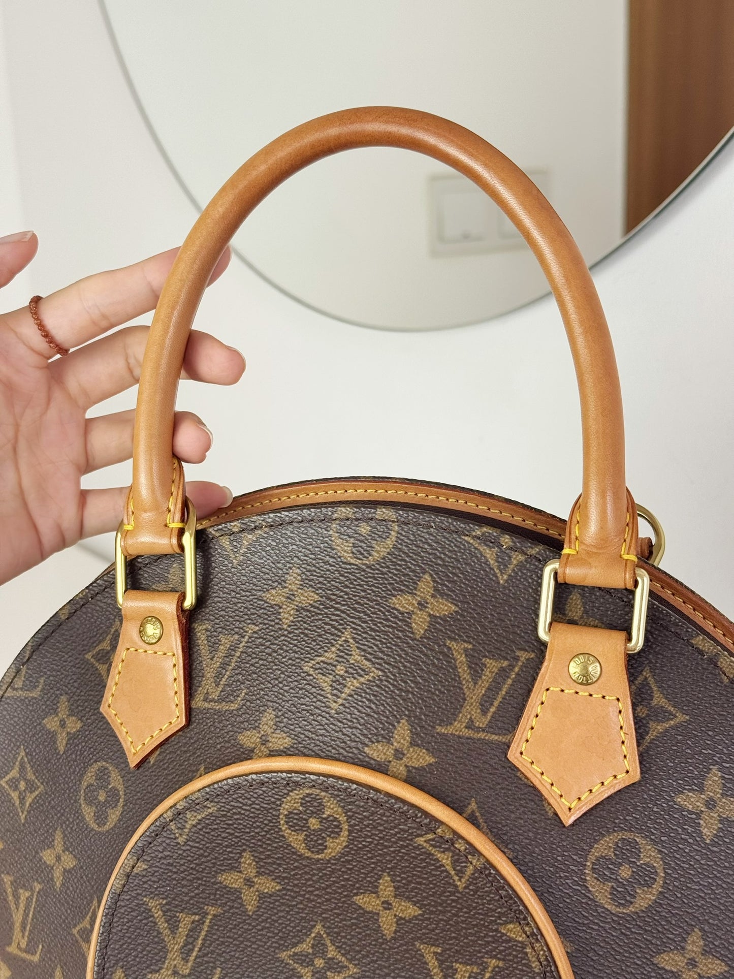 Louis Vuitton Vintage Ellipse Top Handle Crossbody Bag