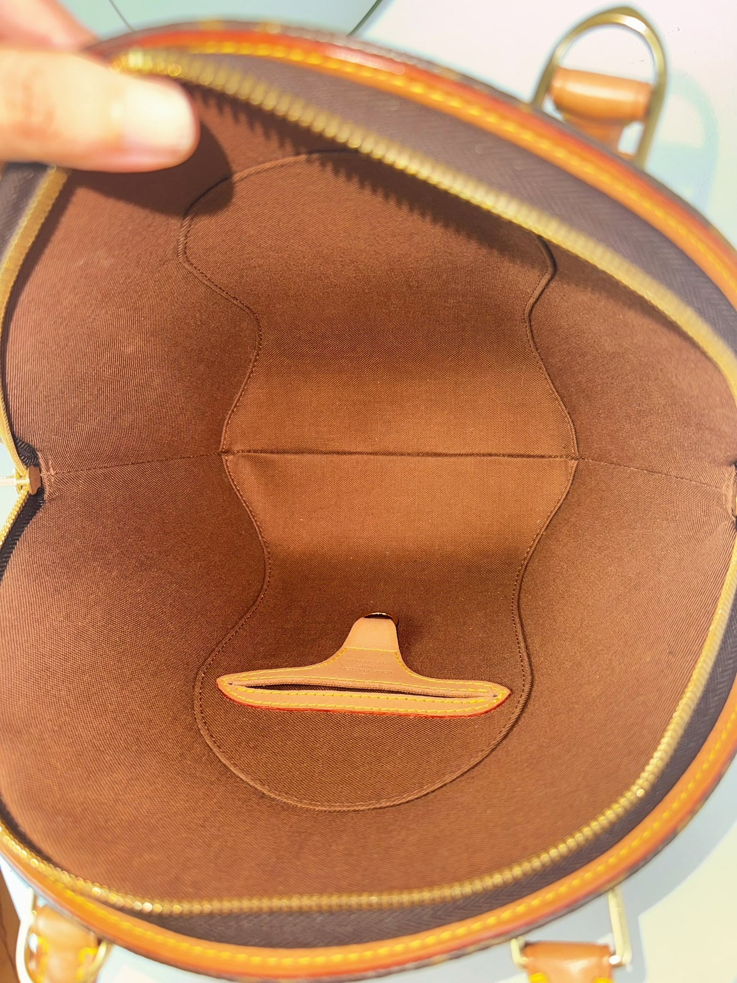 Louis Vuitton Vintage Ellipse Top Handle Crossbody Bag
