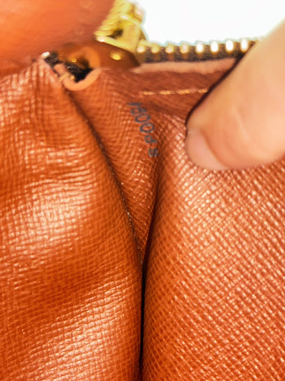 Louis Vuitton Vintage Papillon 30 Handbag Crossbody Bag