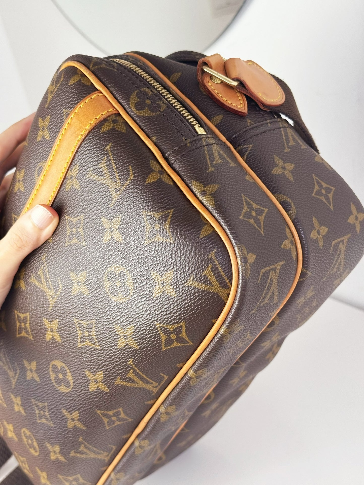 Louis Vuitton Vintage Reporter Shoulder Crossbody Bag