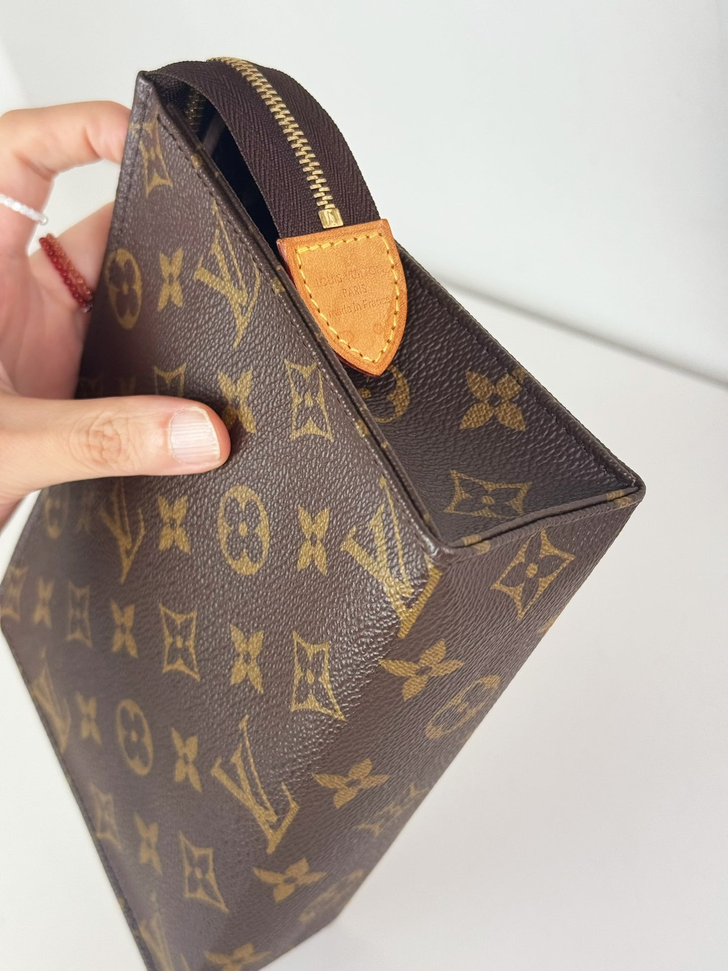 Louis Vuitton Vintage Toiletry 19 Handbag Pouch