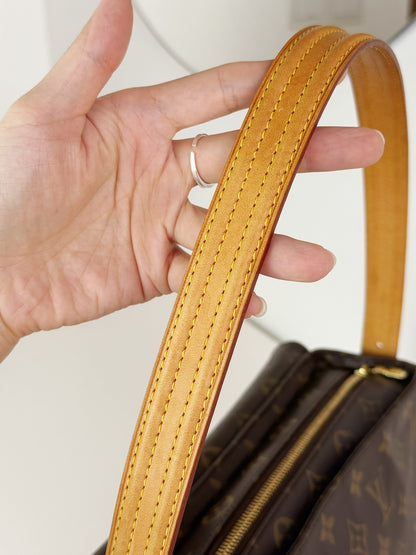 Louis Vuitton Viva Cite MM Shoulder Crossbody Bag