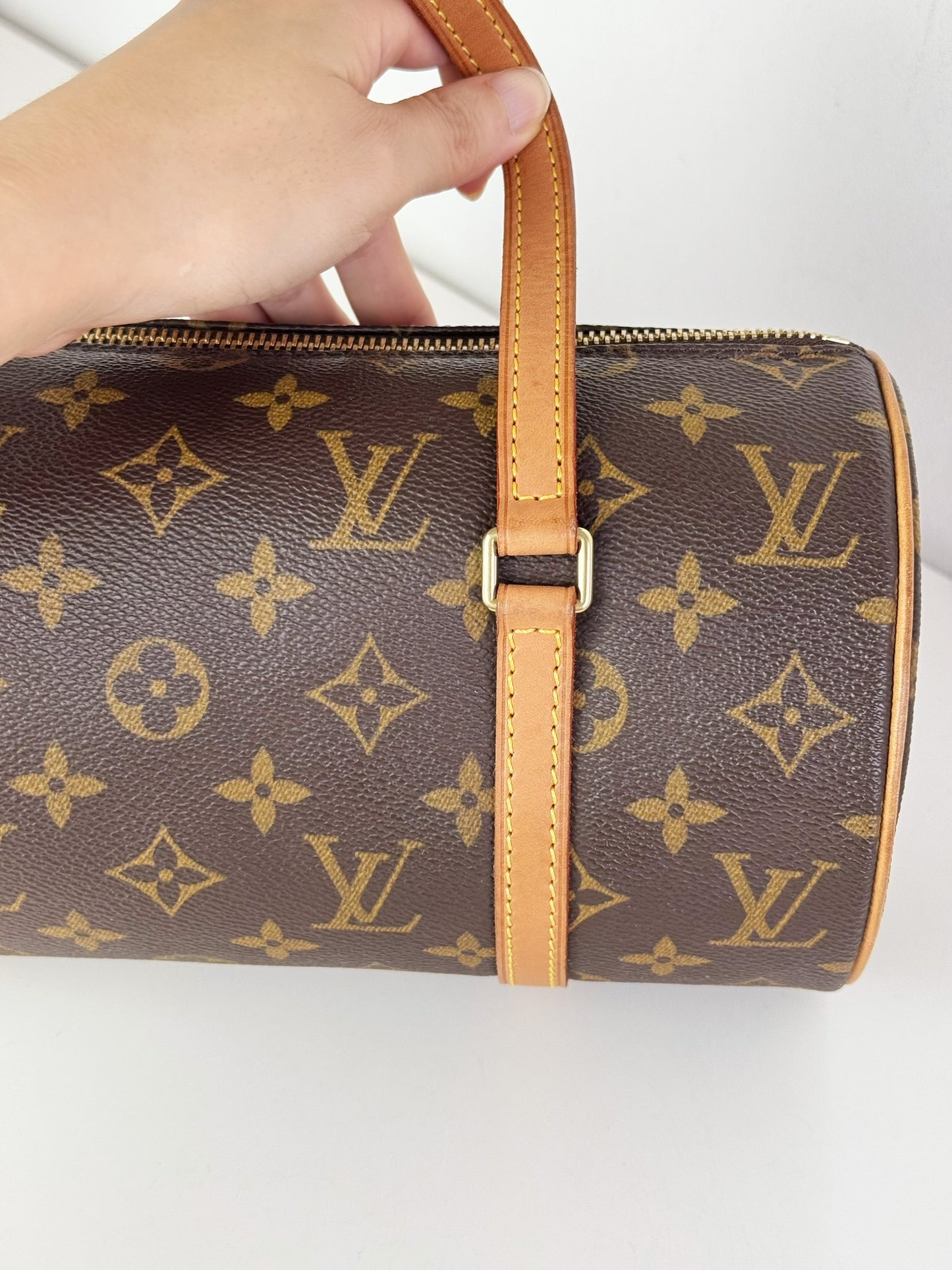 Louis Vuitton Vintage Papillon 26 Handbag Crossbody Bag