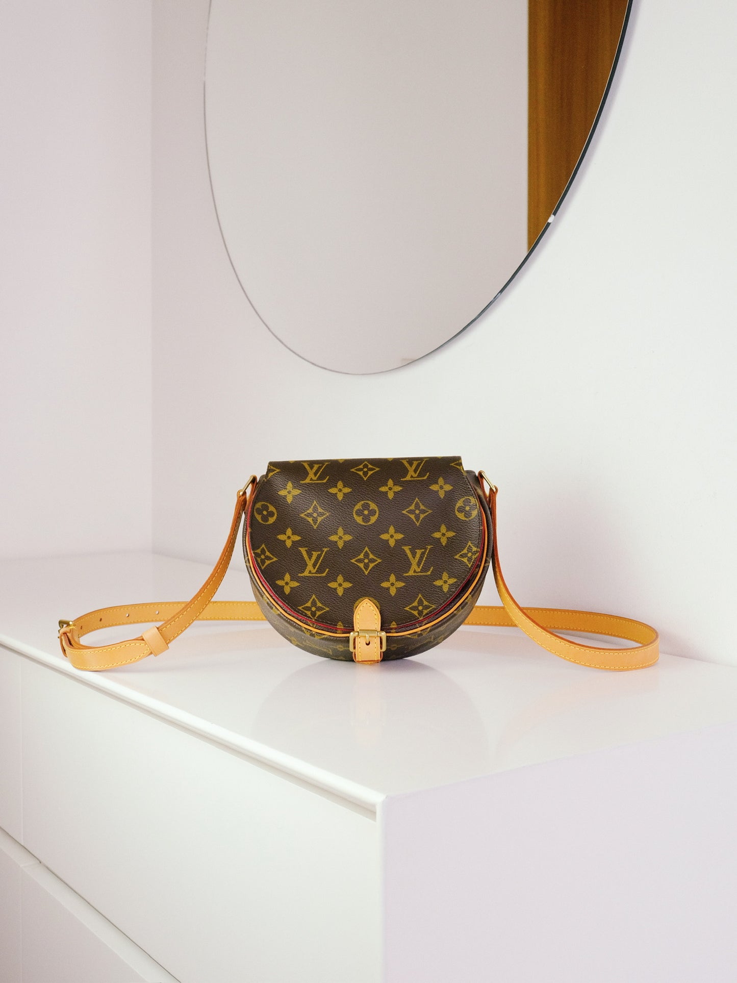 Louis Vuitton Vintage Tambourine Crossbody Bag
