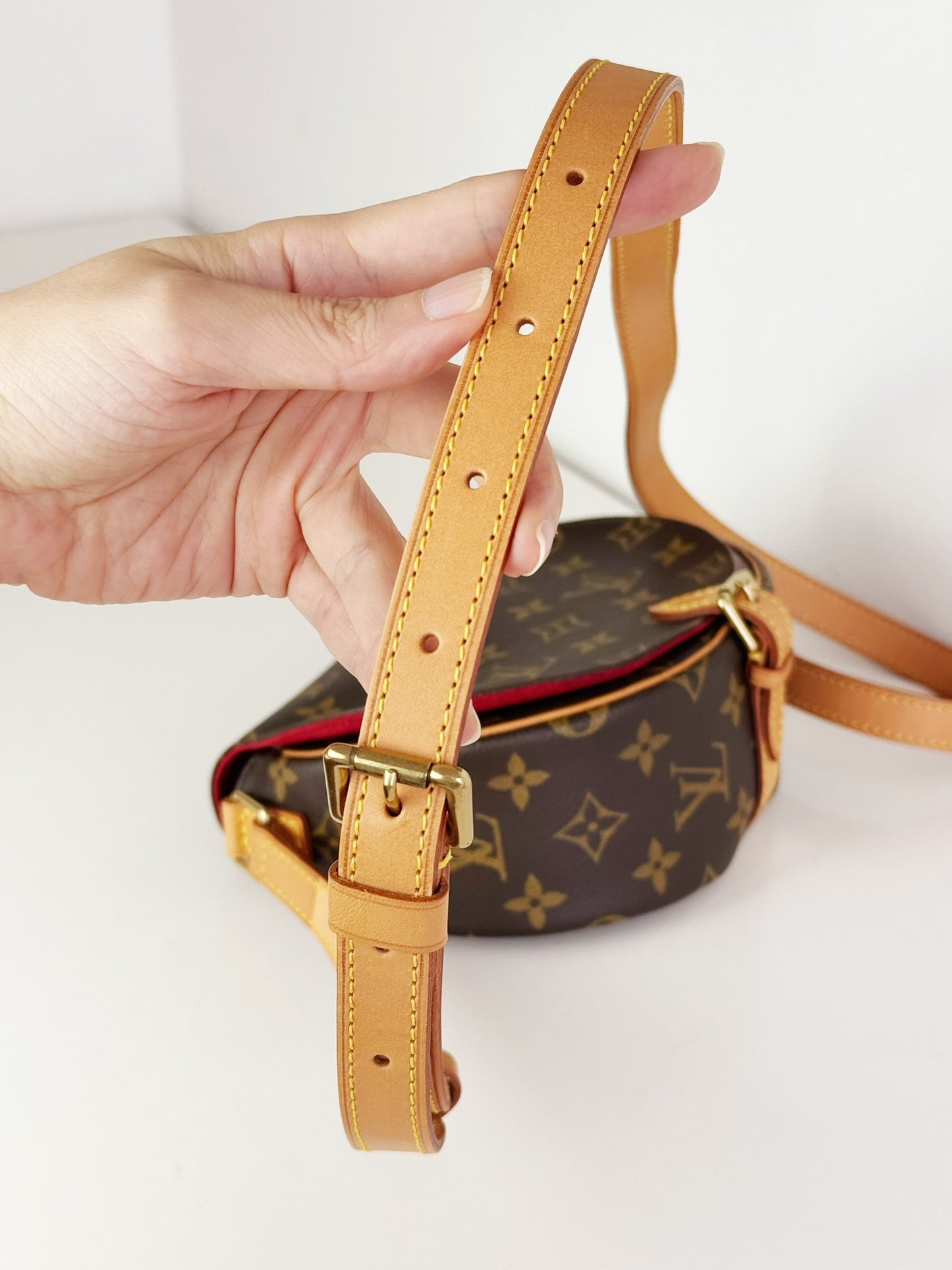Louis Vuitton Vintage Tambourine Crossbody Bag