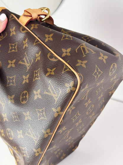 Louis Vuitton Vintage Batignolles Crossbody Bag