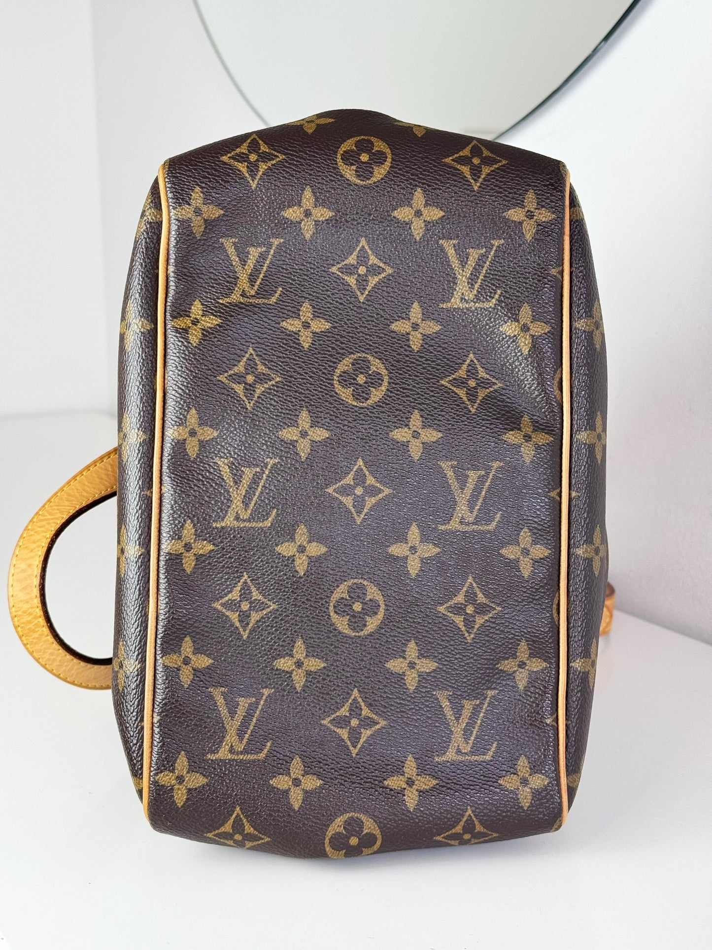 Louis Vuitton Vintage Batignolles Crossbody Bag