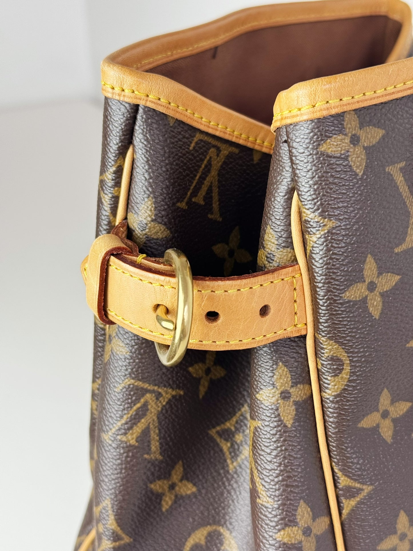 Louis Vuitton Vintage Batignolles Crossbody Bag