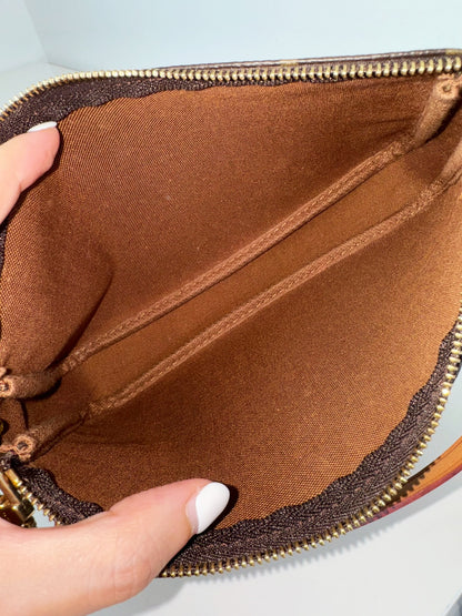 Louis Vuitton Vintage Pochette Accessoires Shoulder Crossbody Bag