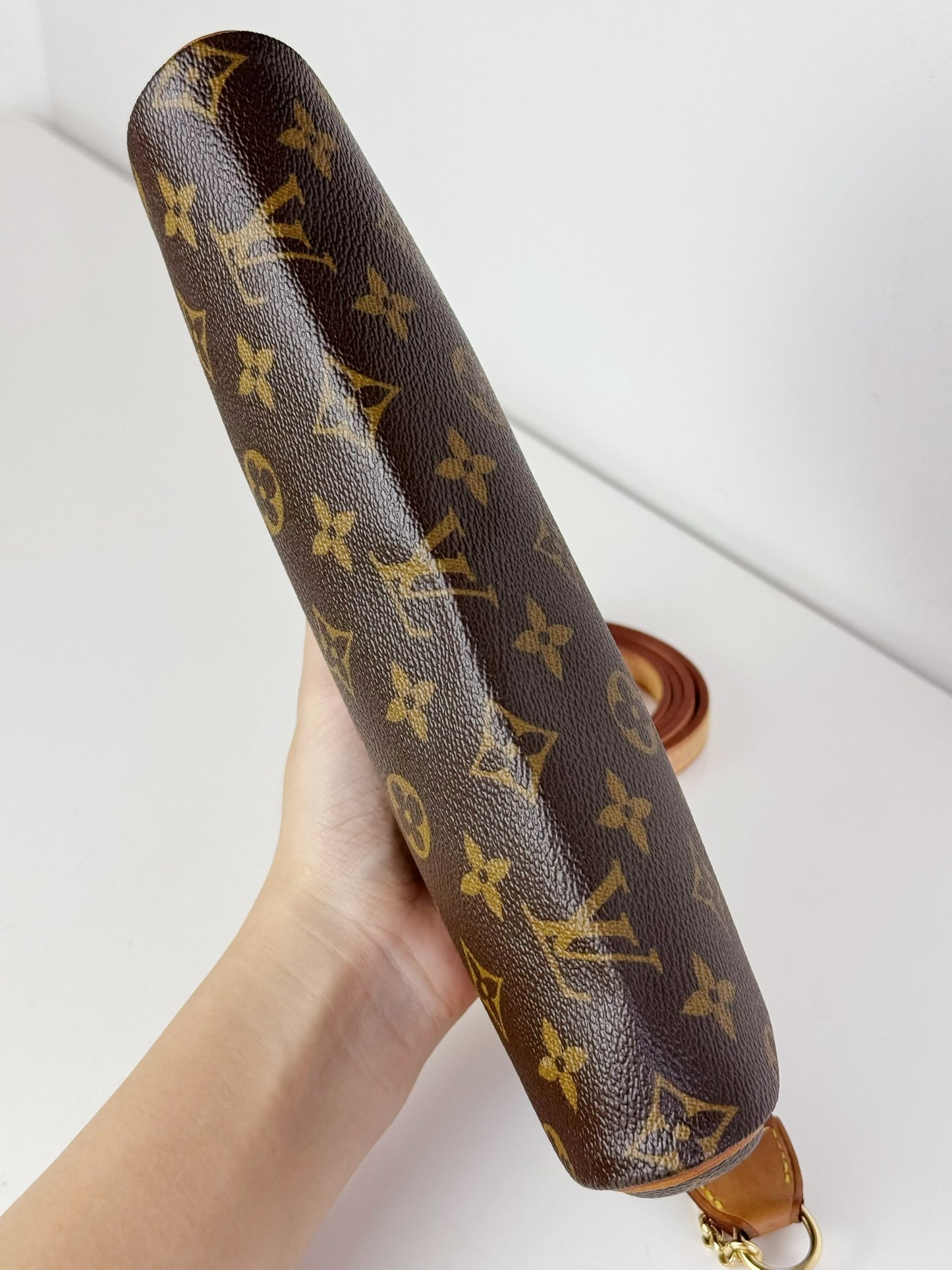 Louis Vuitton Vintage Eva Shoulder Crossbody Bag