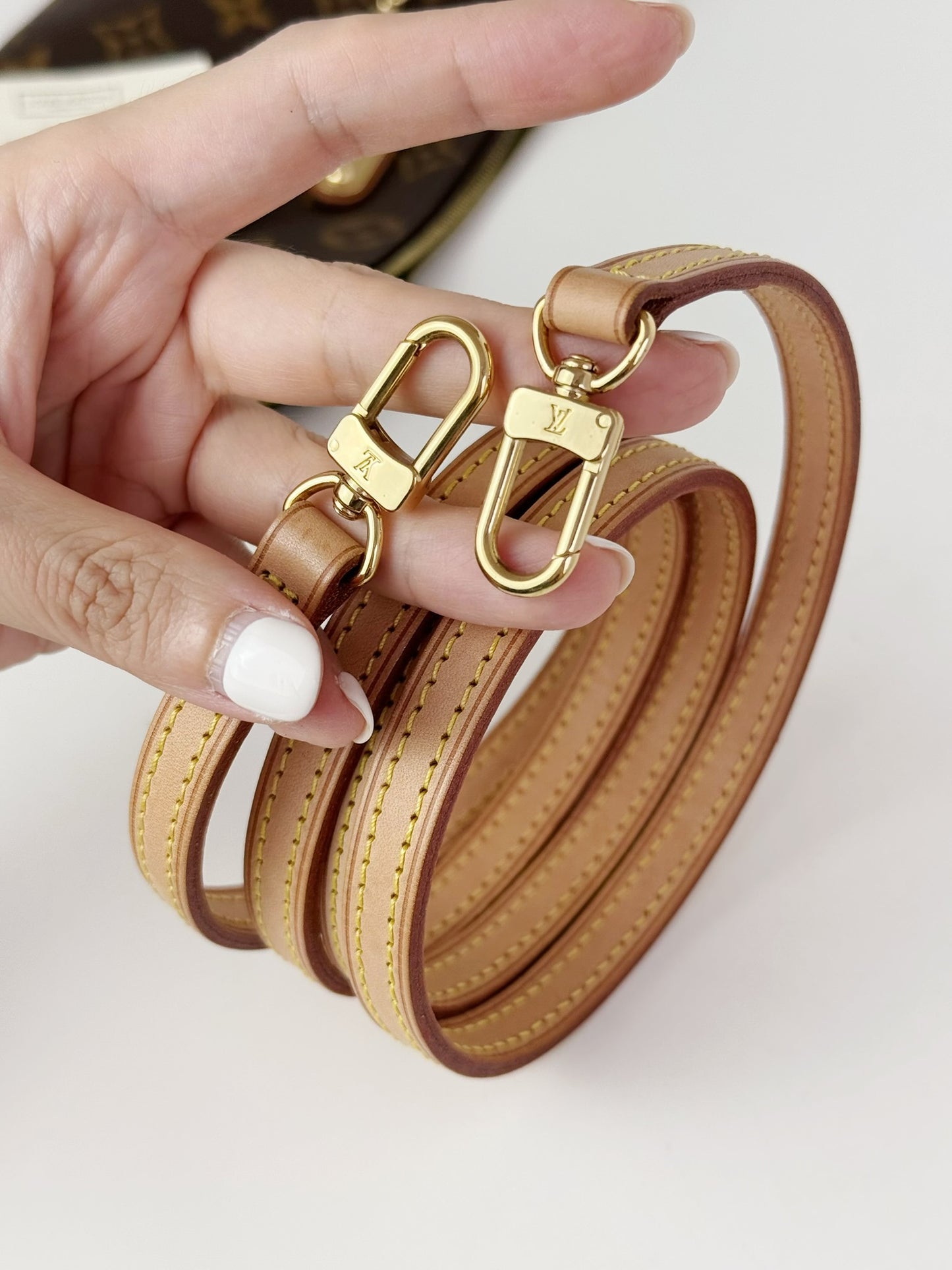 Louis Vuitton Vintage Eva Shoulder Crossbody Bag