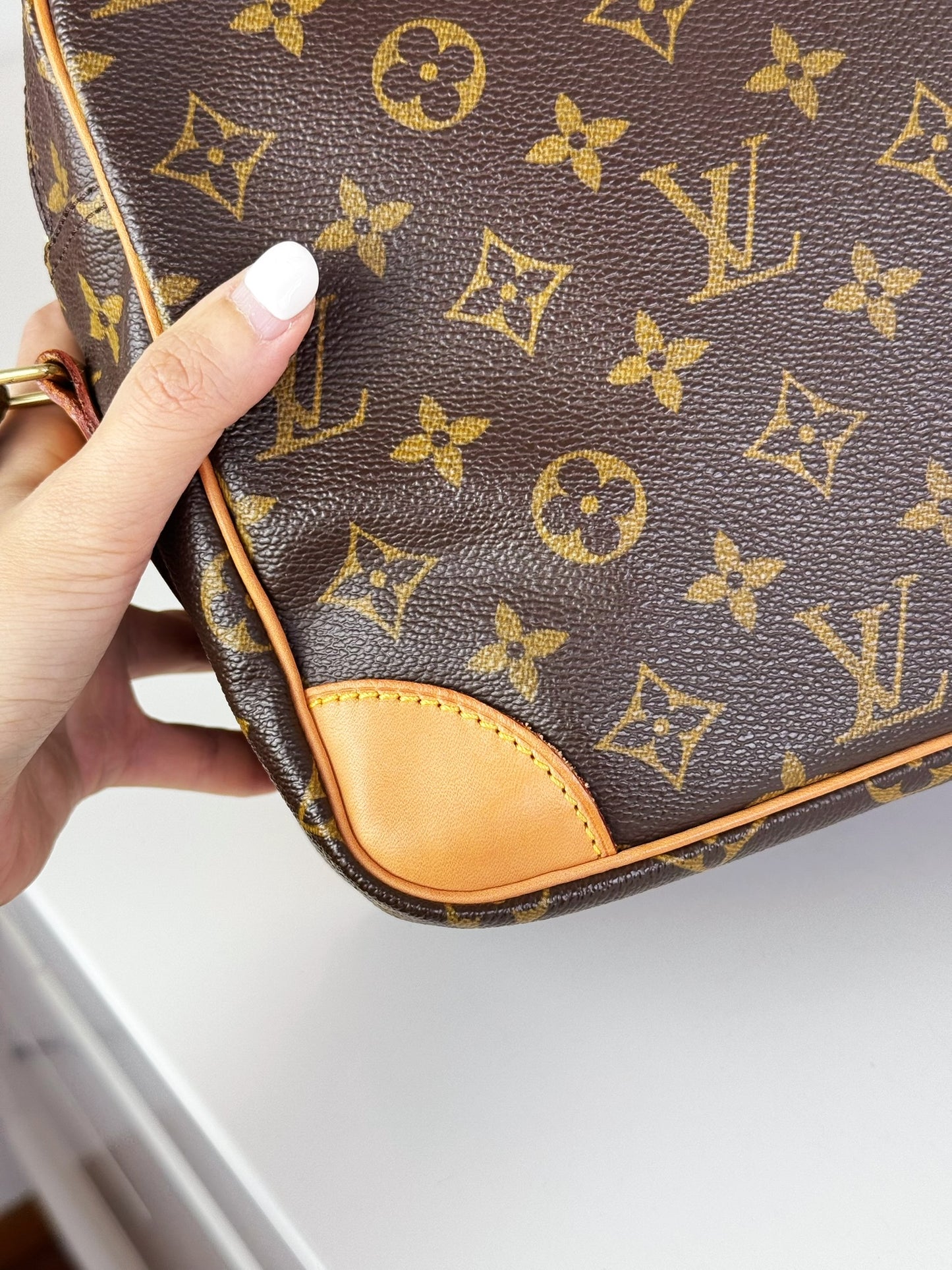 Louis Vuitton Vintage Nile Crossbody Bag