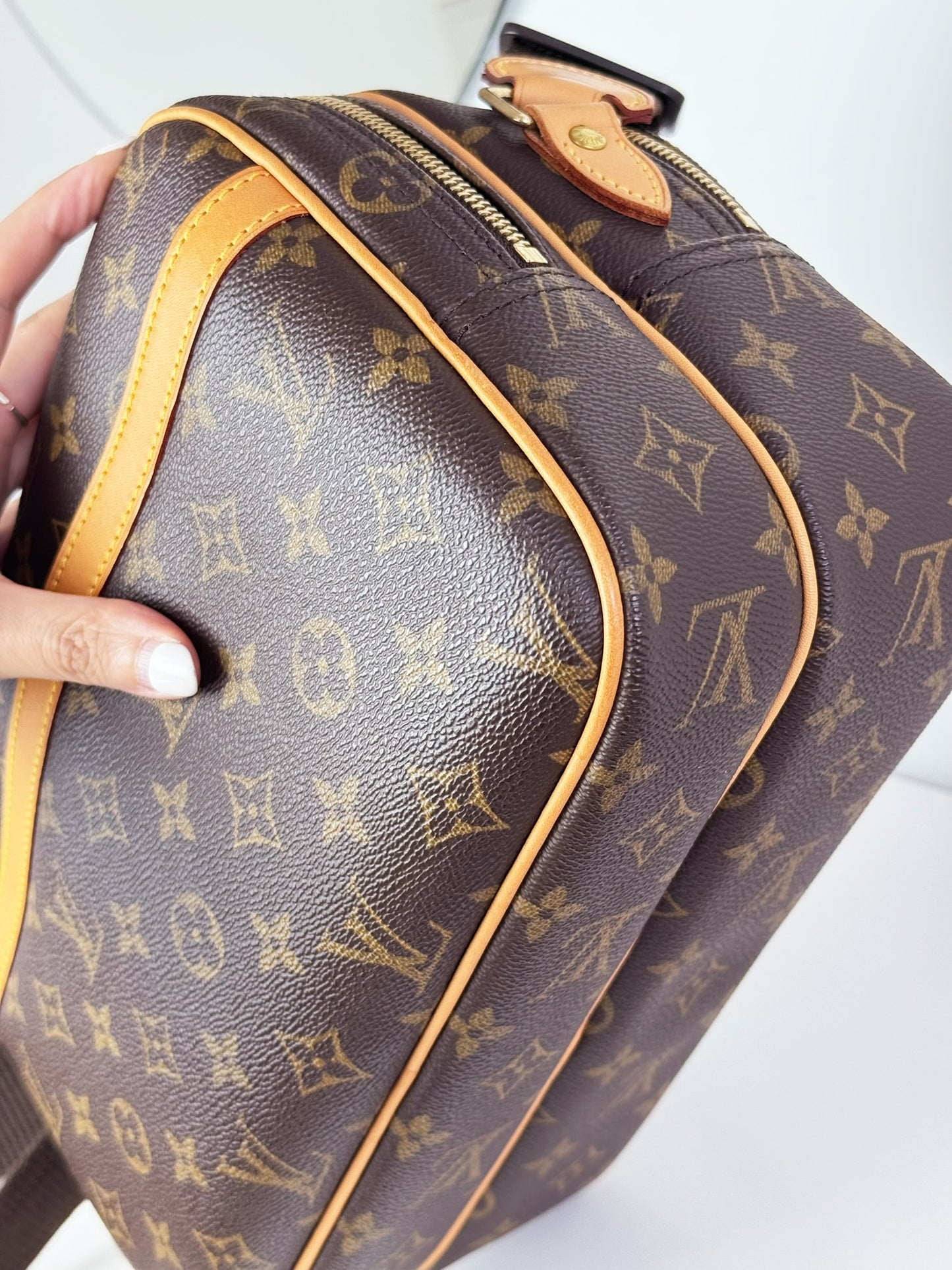 Louis Vuitton Vintage Reporter Shoulder Crossbody Bag