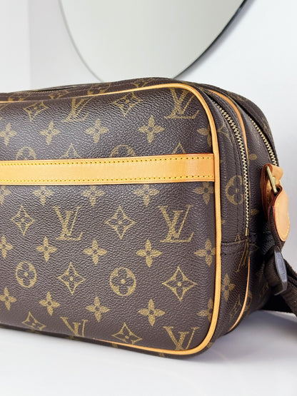Louis Vuitton Vintage Reporter Shoulder Crossbody Bag