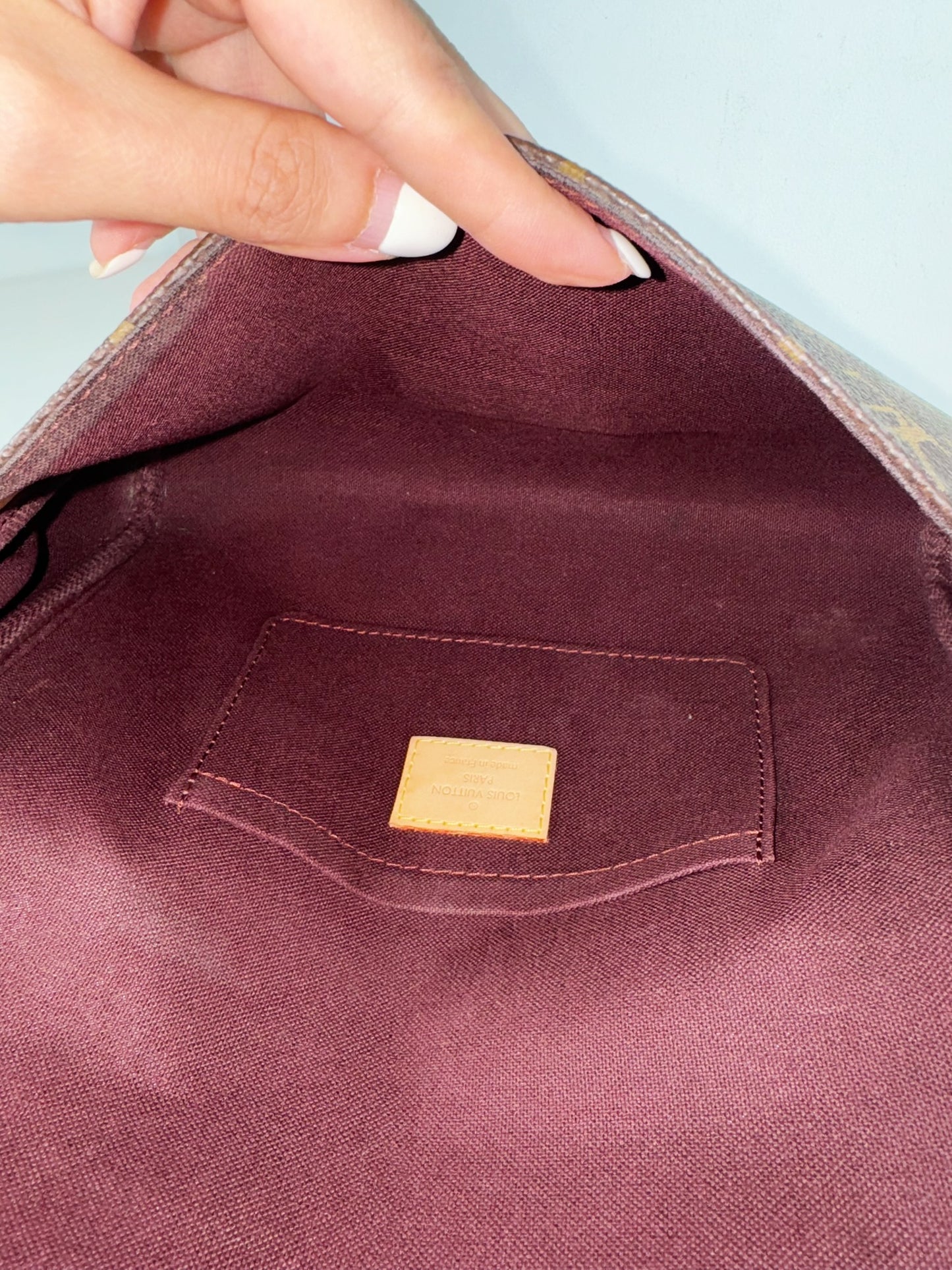 Louis Vuitton Vintage Favorite MM Shoulder Crossbody Bag