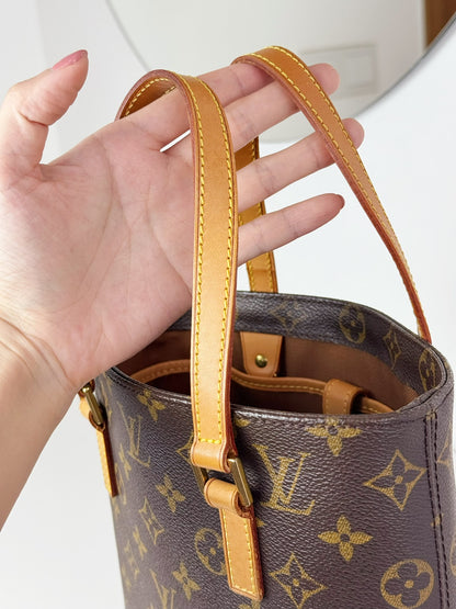 Louis Vuitton Vintage Vavin Vivian Handbag Crossbody Bag
