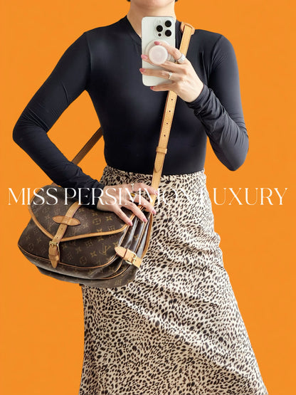 Louis Vuitton Vintage Saumur 30 Shoulder Crossbody Bag