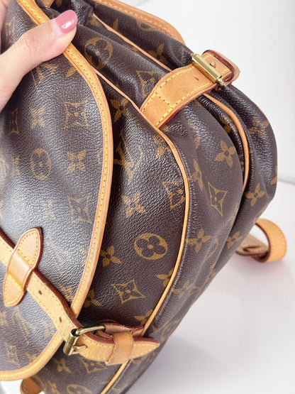 Louis Vuitton Vintage Saumur 30 Shoulder Crossbody Bag