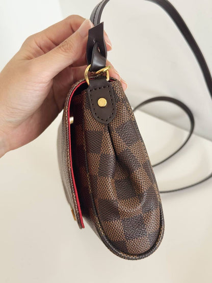Louis Vuitton Vintage Damier Favorite Shoulder Crossbody Bag