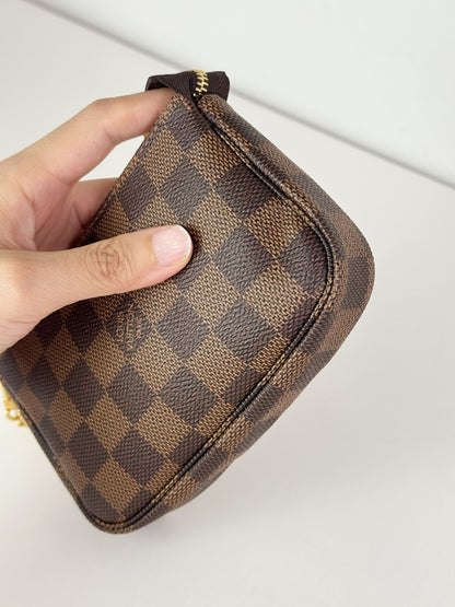 Louis Vuitton Vintage Mini Damier Pochette Accessoires Shoulder Crossbody Bag