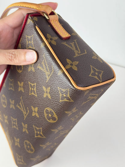 Louis Vuitton Vintage Recital Shoulder Bag