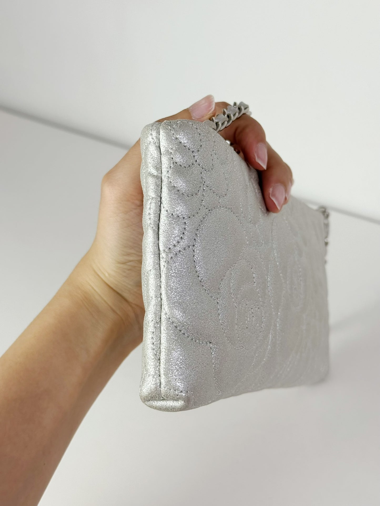 Chanel Silver Camellia Chain Pouch Handbag Shoulder Bag