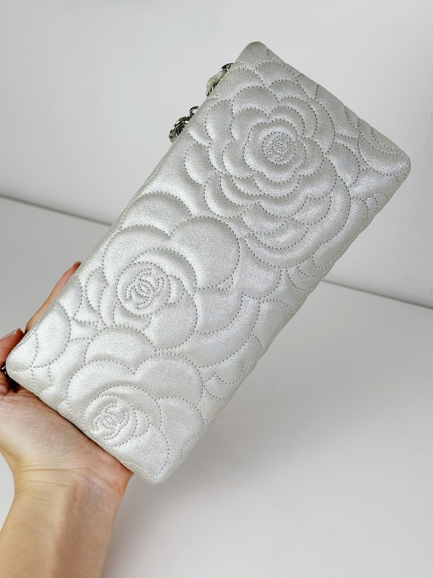 Chanel Silver Camellia Chain Pouch Handbag Shoulder Bag