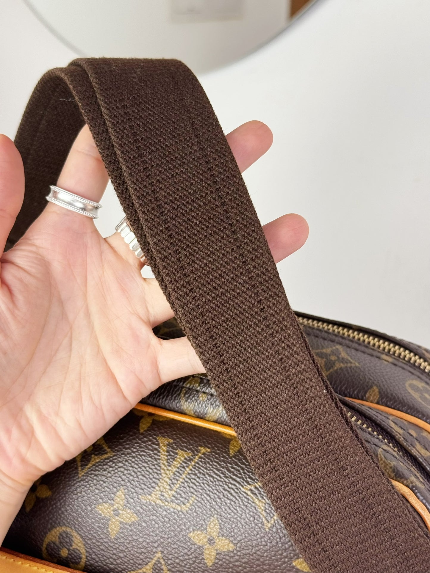 Louis Vuitton Vintage Reporter Shoulder Crossbody Bag