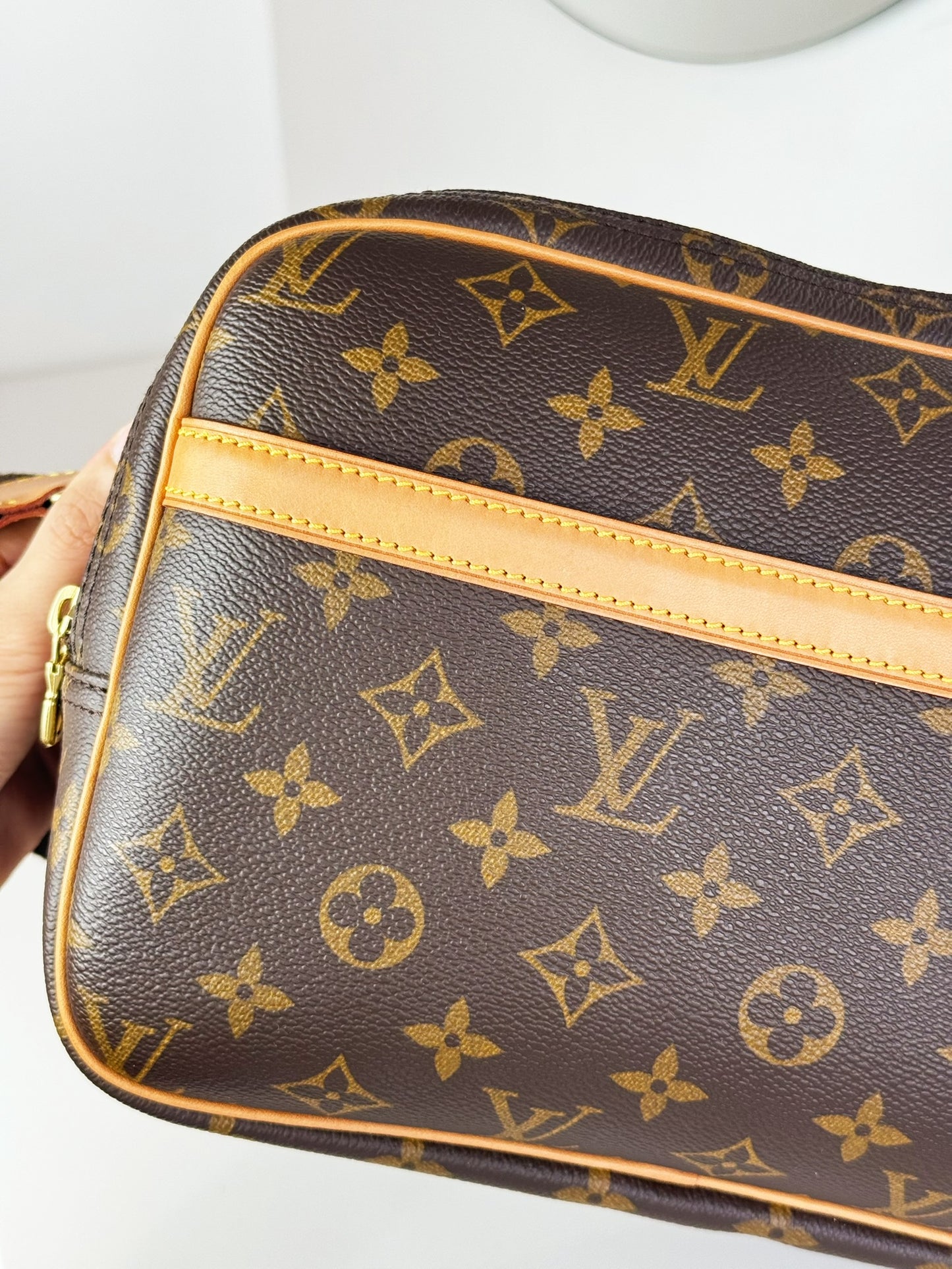 Louis Vuitton Vintage Reporter Shoulder Crossbody Bag