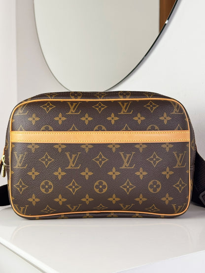 Louis Vuitton Vintage Reporter Shoulder Crossbody Bag