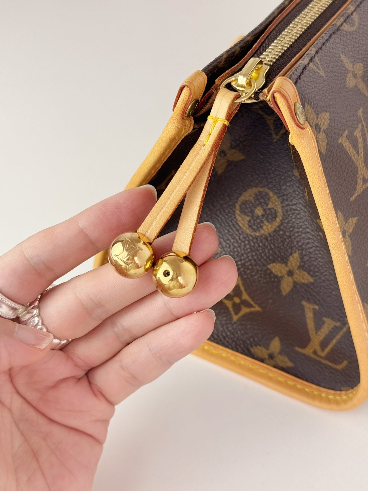 Louis Vuitton Vintage Popincourt Handbag Crossbody Bag