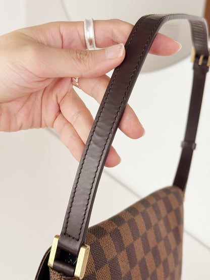 Louis Vuitton Vintage Damier Musette Tango Shoulder Crossbody Bag