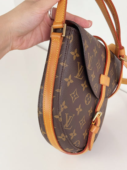 Louis Vuitton Vintage Chantilly MM Crossbody Bag