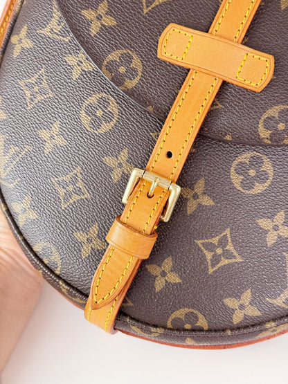 Louis Vuitton Vintage Chantilly MM Crossbody Bag