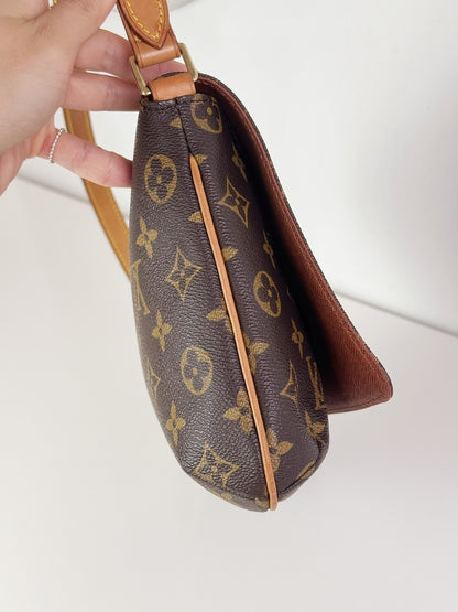 Louis Vuitton Musette Tango Shoulder Crossbody Bag
