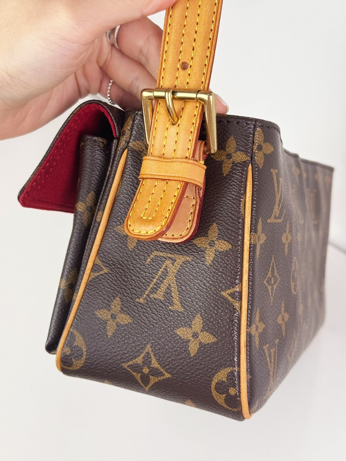 Louis Vuitton Viva Cite MM Shoulder Crossbody Bag