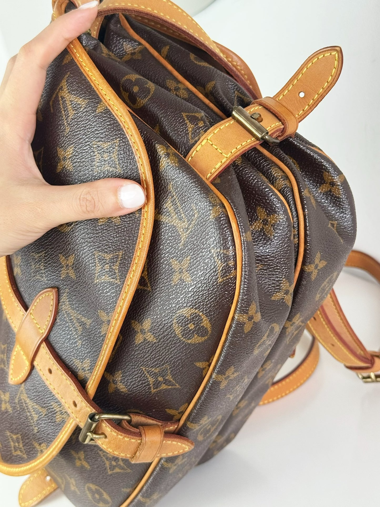 Louis Vuitton Vintage Saumur 30 Shoulder Crossbody Bag
