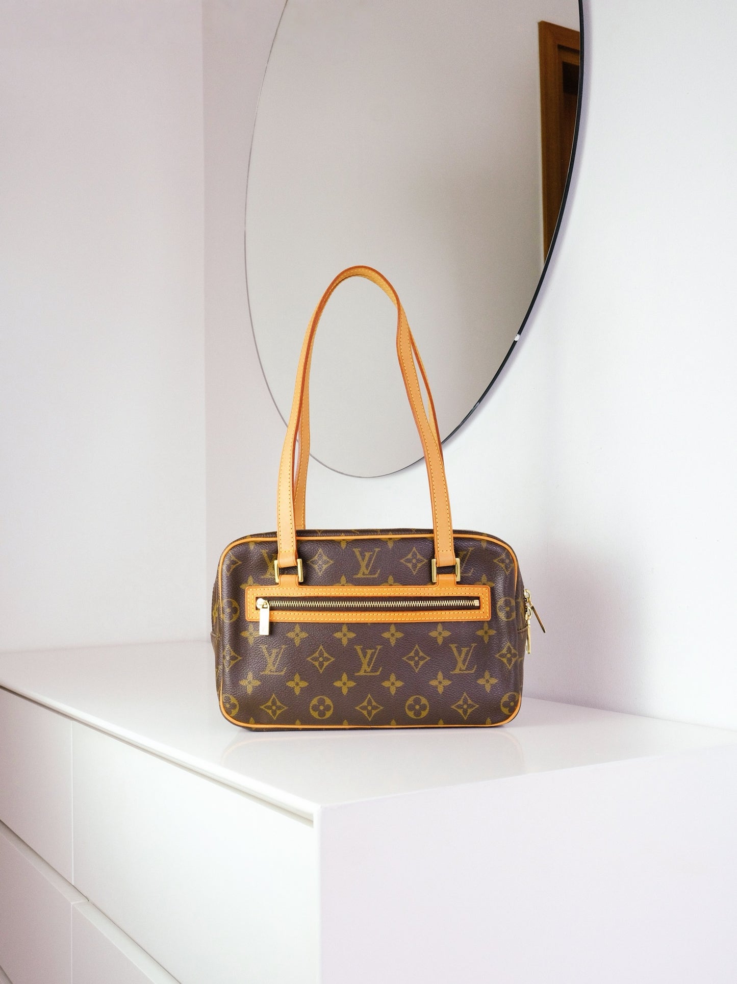 Louis Vuitton Vintage Cite MM Shoulder Bag