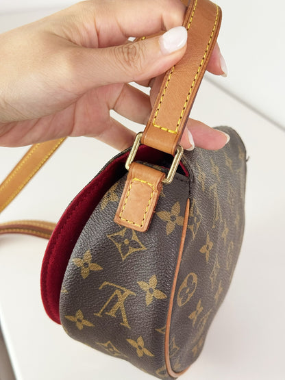 Louis Vuitton Vintage Tambourine Crossbody Bag