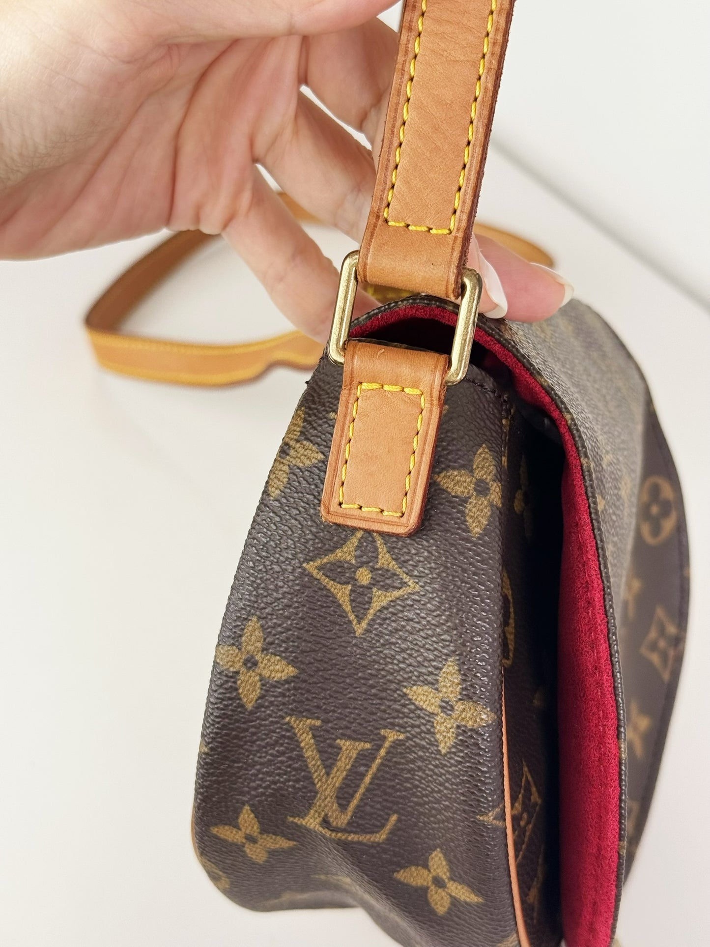 Louis Vuitton Vintage Tambourine Crossbody Bag
