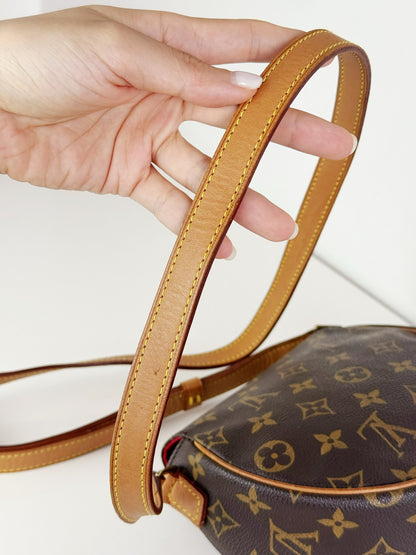 Louis Vuitton Vintage Tambourine Crossbody Bag