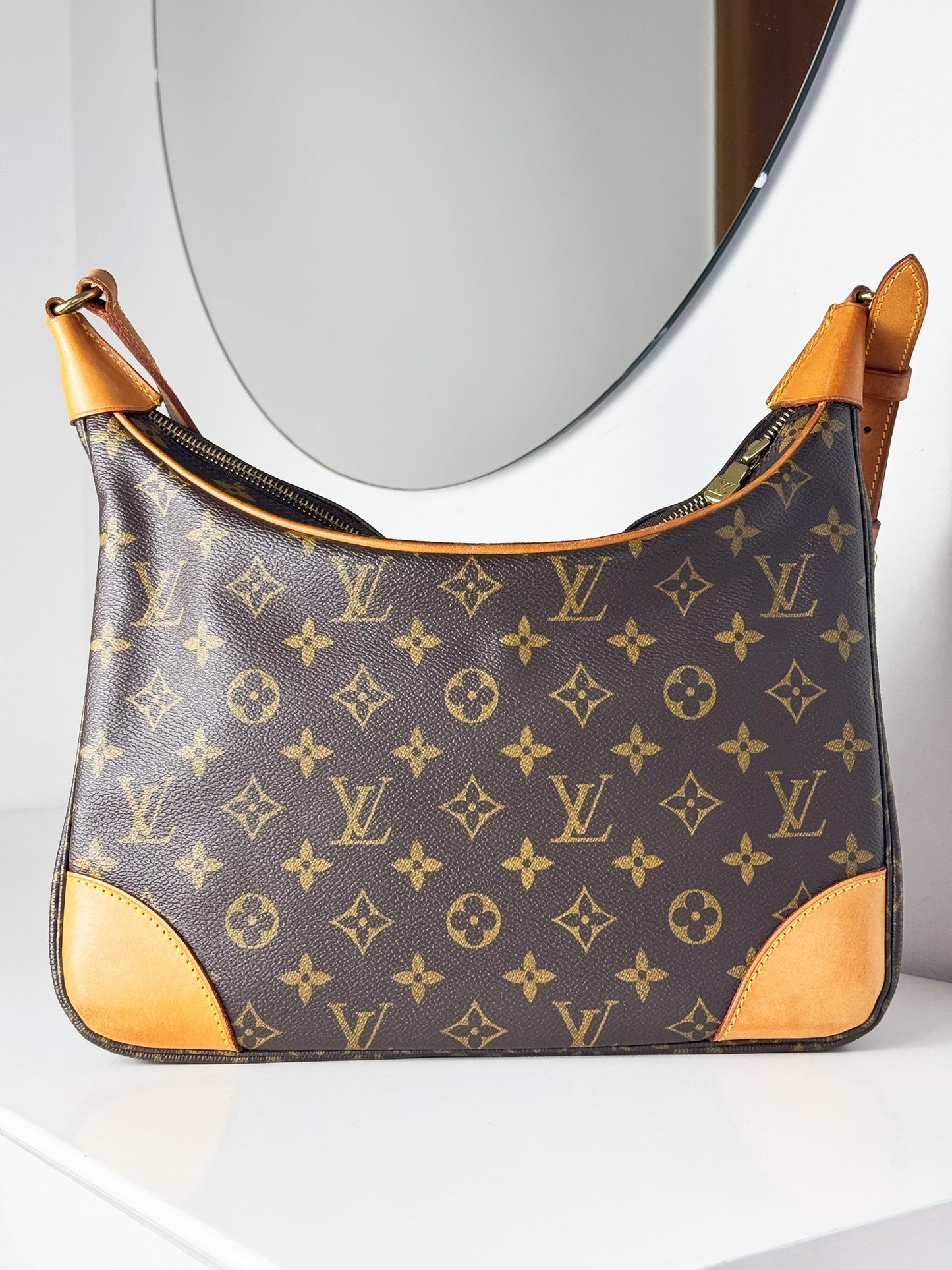 Louis Vuitton Vintage Boulogne Shoulder Crossbody Bag