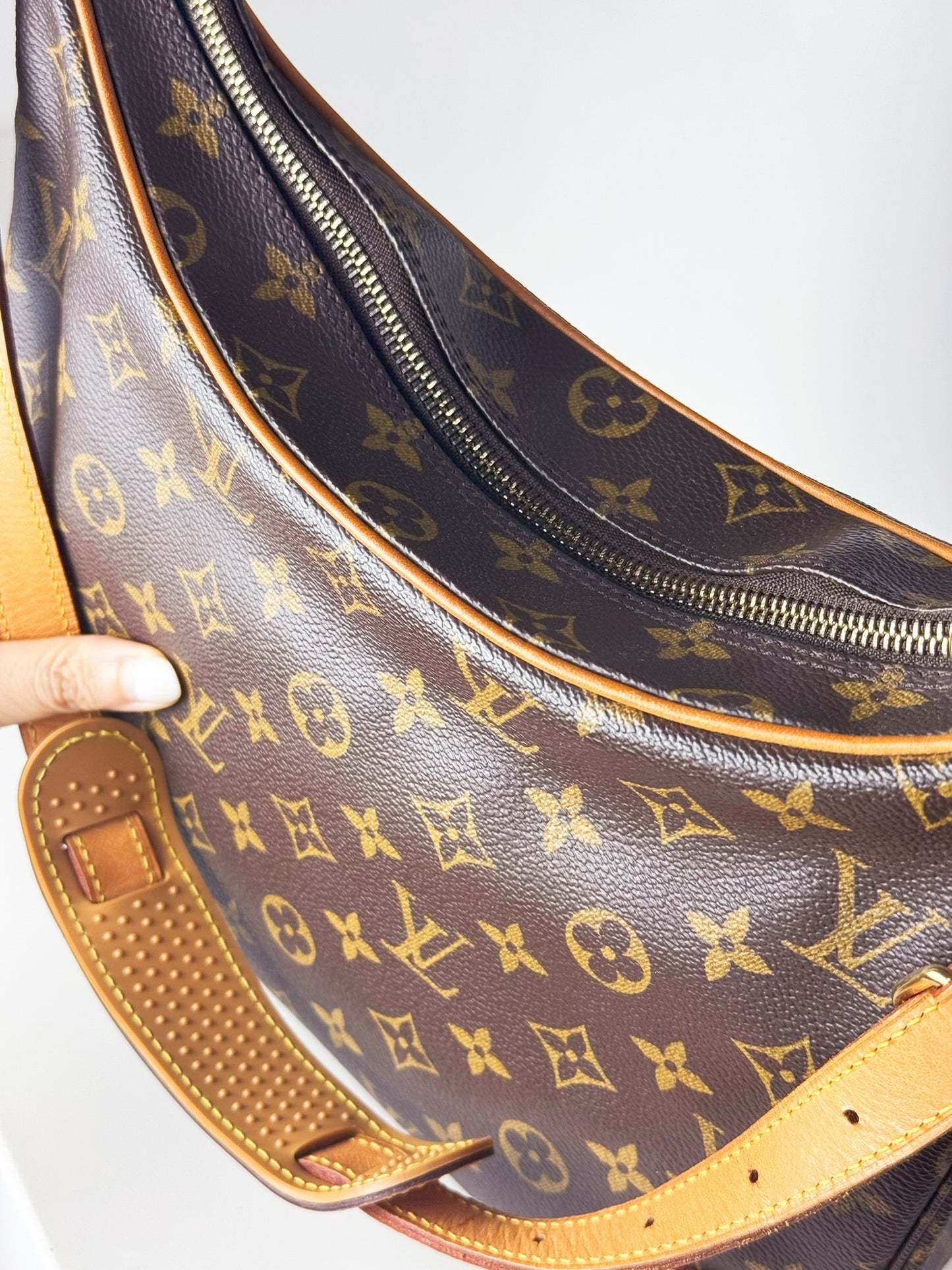 Louis Vuitton Vintage Boulogne Shoulder Crossbody Bag