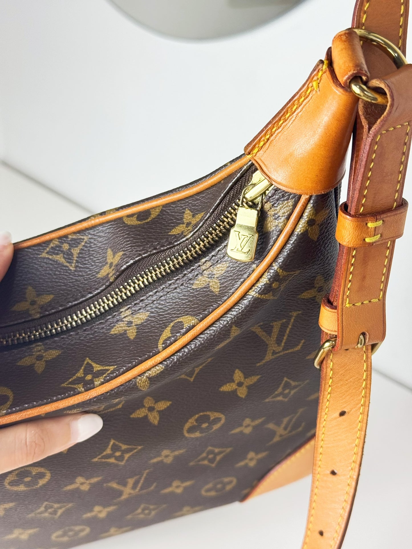 Louis Vuitton Vintage Boulogne Shoulder Crossbody Bag