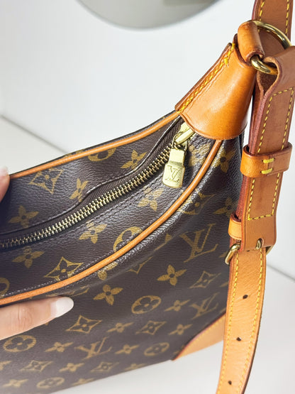 Louis Vuitton Vintage Boulogne Shoulder Crossbody Bag