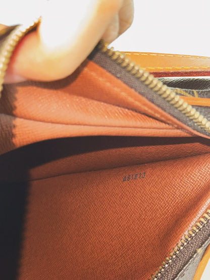 Louis Vuitton Vintage Boulogne Shoulder Crossbody Bag