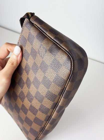 Louis Vuitton Vintage Damier Pochette Accessoires Shoulder Crossbody Bag