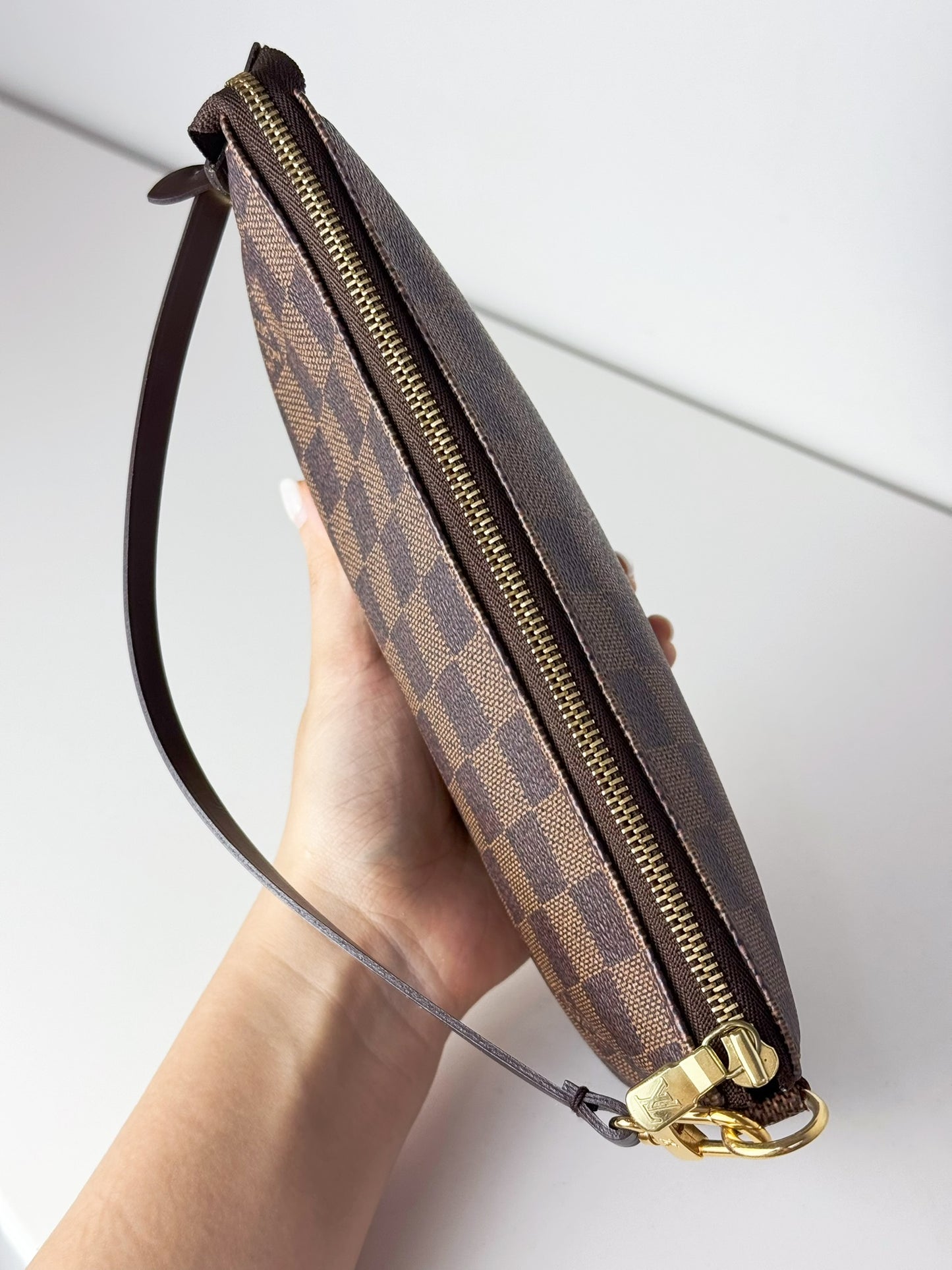 Louis Vuitton Vintage Damier Pochette Accessoires Shoulder Crossbody Bag